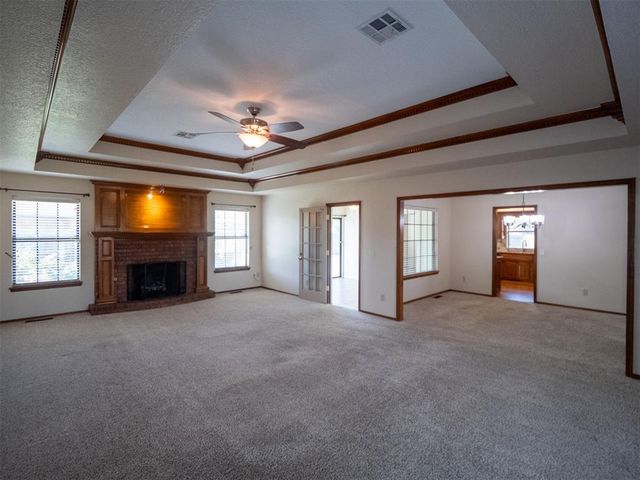 11221 Kingsgate Drive, Oklahoma City, OK 73170