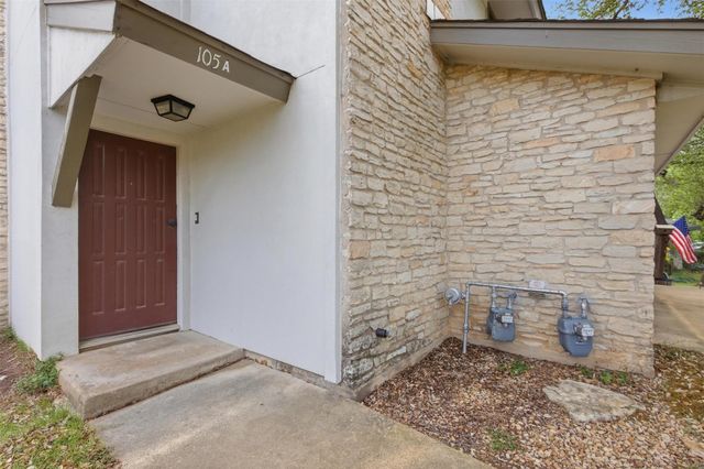 105 Norwood DR A, Georgetown, TX 78628