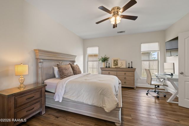 501 Southeastern Avenue, Rayne, LA 70578
