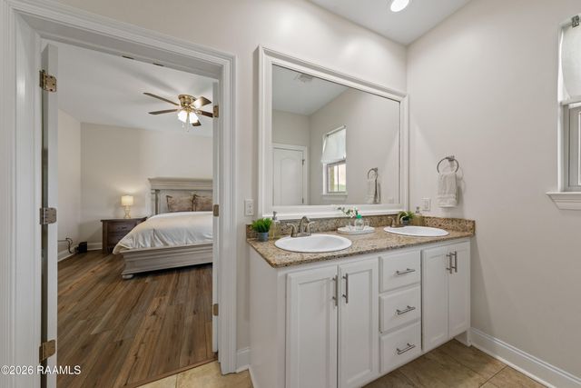 501 Southeastern Avenue, Rayne, LA 70578