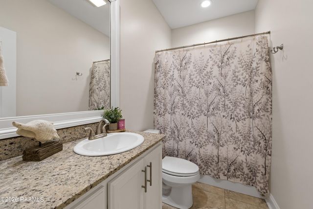 501 Southeastern Avenue, Rayne, LA 70578
