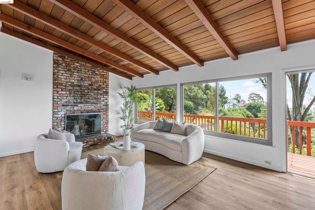 4866 Trinidad, Oakland, CA 94602