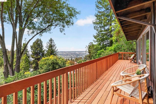 4866 Trinidad, Oakland, CA 94602
