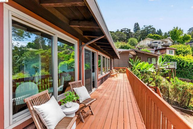 4866 Trinidad, Oakland, CA 94602
