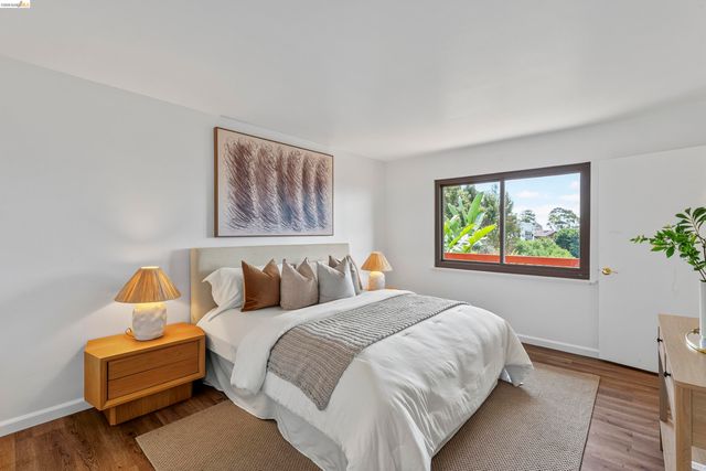 4866 Trinidad, Oakland, CA 94602