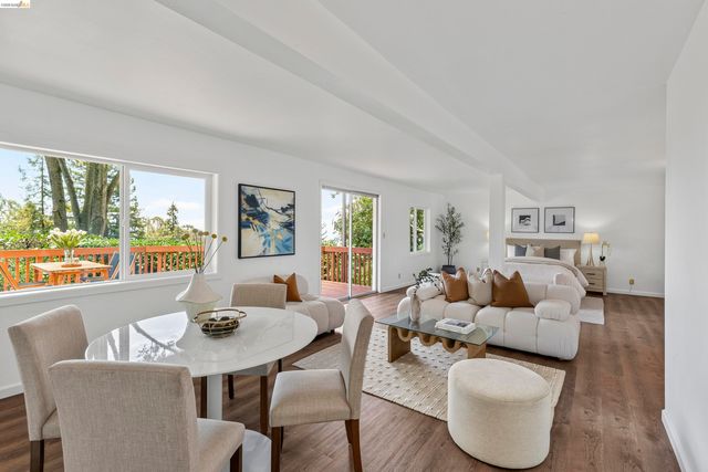 4866 Trinidad, Oakland, CA 94602