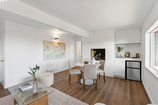 4866 Trinidad, Oakland, CA 94602