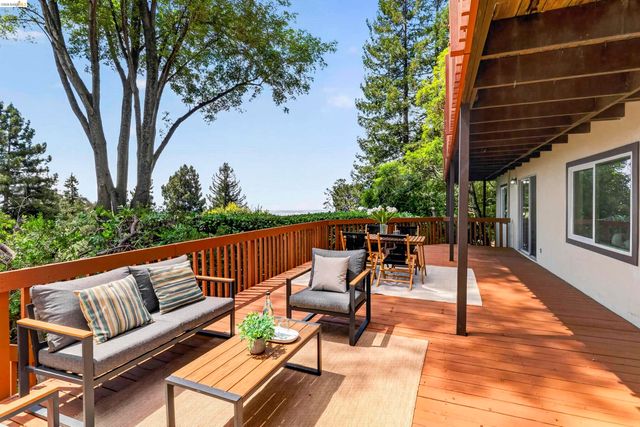 4866 Trinidad, Oakland, CA 94602