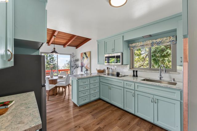 4866 Trinidad, Oakland, CA 94602