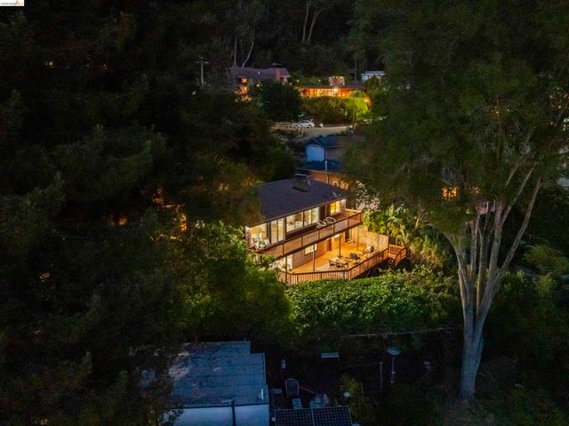 4866 Trinidad, Oakland, CA 94602
