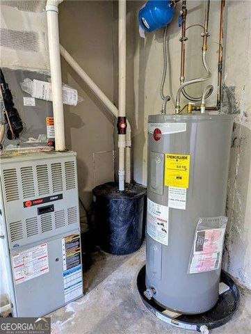 359 Blue Springs Way, Dallas, GA 30157