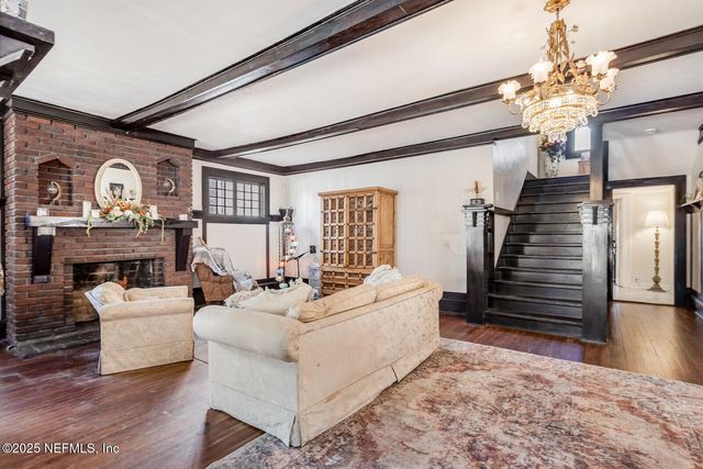 2756 OAK Street, Jacksonville, FL 32205