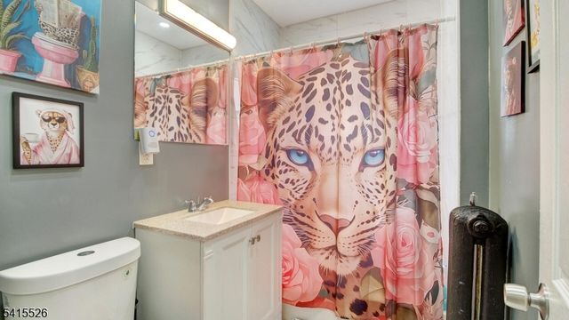 18 Mckay Ave, East Orange City, NJ 07018