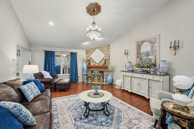 6647 Jade Court, Burlington, KY 41005