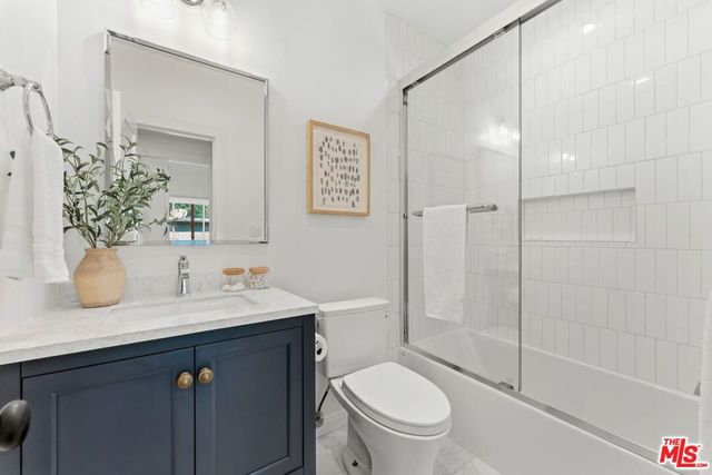 1909 Pelham Avenue 111, Los Angeles, CA 90025