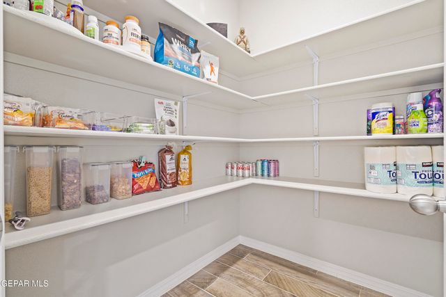 12245 DESERT PINE Avenue, El Paso, TX 79938