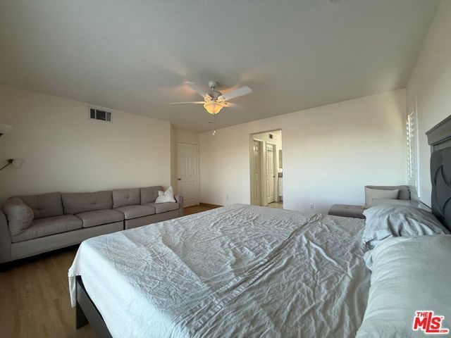 719 W Avenue Q10, Palmdale, CA 93551