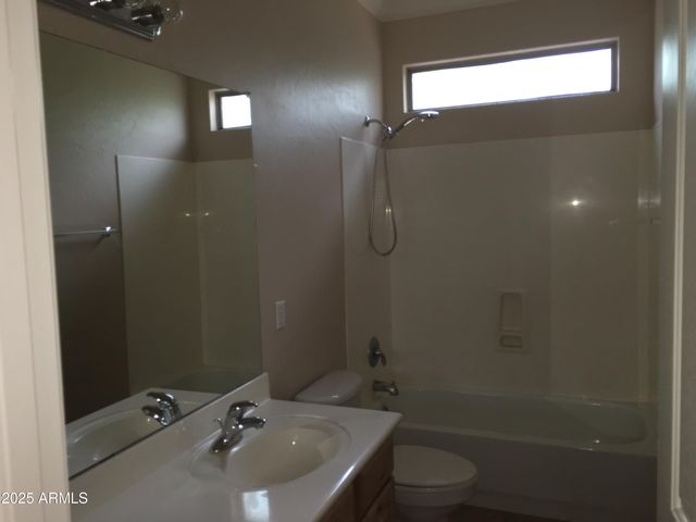 164 W GOLDFINCH Way, Chandler, AZ 85286