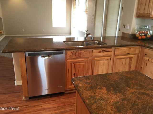 164 W GOLDFINCH Way, Chandler, AZ 85286