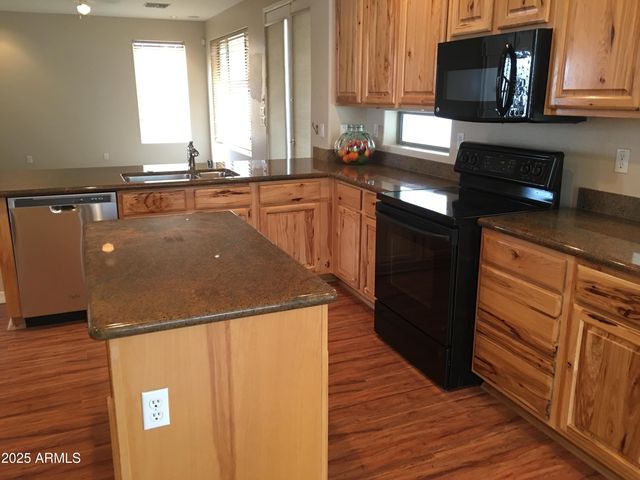 164 W GOLDFINCH Way, Chandler, AZ 85286