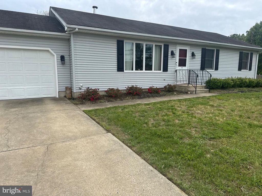 57 HIGH ST, Mullica Hill, NJ 08062