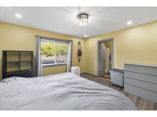 707 ASH St, Dayton, OR 97114