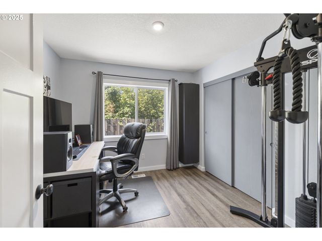 707 ASH St, Dayton, OR 97114