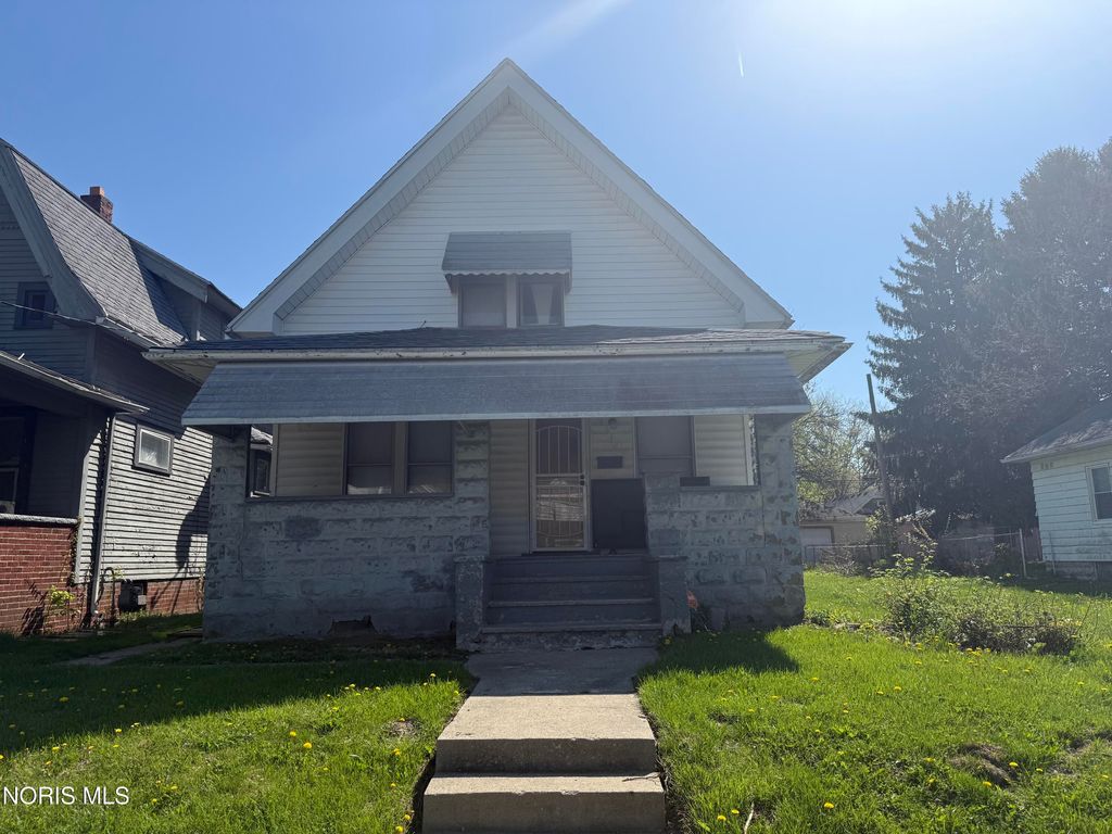 1014 Evesham Avenue, Toledo, OH 43607