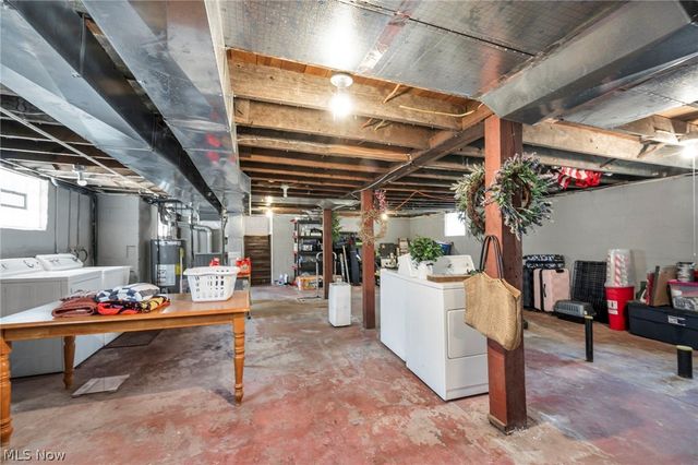 130 Yonker Street, Barberton, OH 44203
