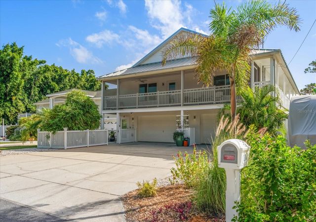 109 PETERSON LANE, Palm Harbor, FL 34683