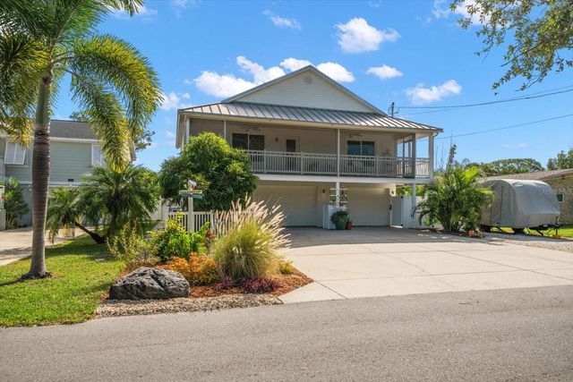 109 PETERSON LANE, Palm Harbor, FL 34683