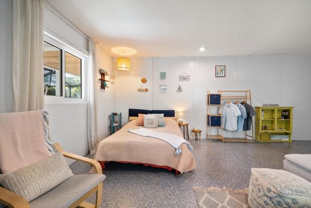 109 PETERSON LANE, Palm Harbor, FL 34683