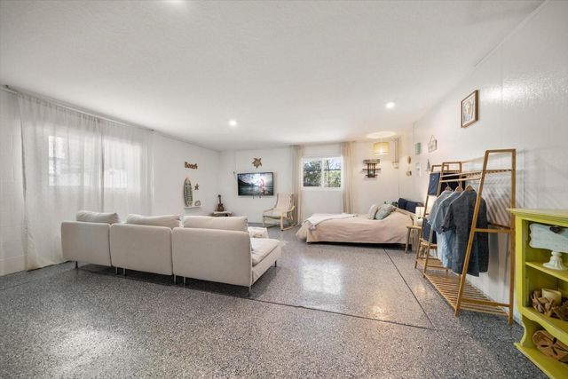 109 PETERSON LANE, Palm Harbor, FL 34683