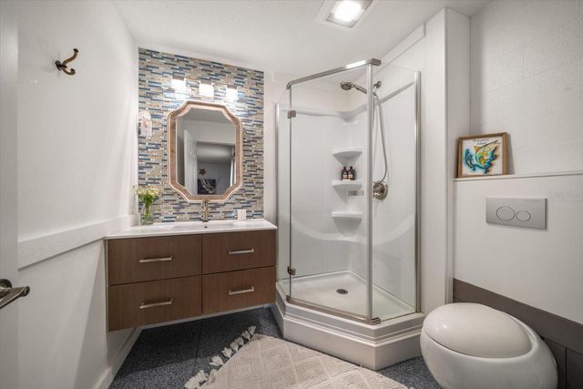 109 PETERSON LANE, Palm Harbor, FL 34683