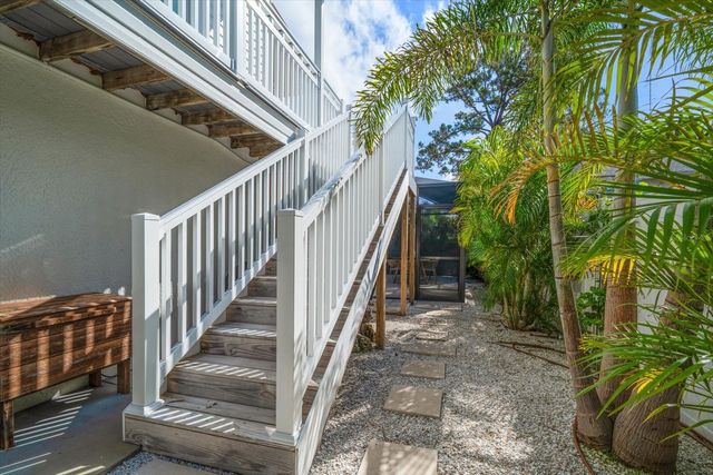 109 PETERSON LANE, Palm Harbor, FL 34683