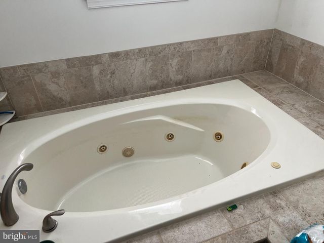 4620 PICKERAL ST, White Plains, MD 20695