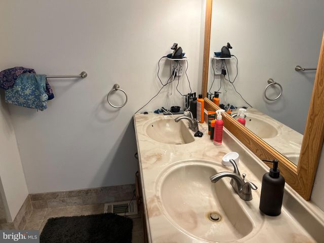 4620 PICKERAL ST, White Plains, MD 20695