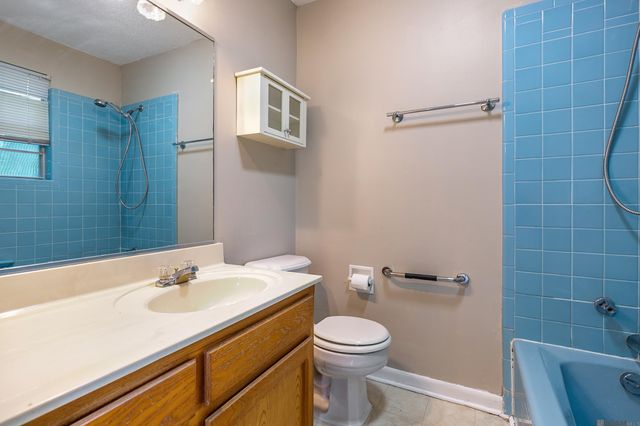5519 Elm Grove Rd, Port Allen, LA 70767