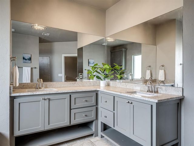 509 Cantebury Drive, Tuttle, OK 73089