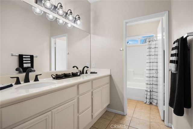 15589 Rockwell Avenue, Fontana, CA 92336