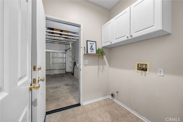 15589 Rockwell Avenue, Fontana, CA 92336