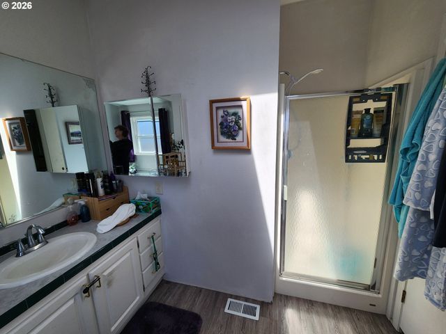 3025 HOLLYRIDGE Loop Ne, Salem, OR 97305