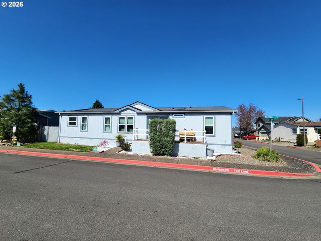 3025 HOLLYRIDGE Loop Ne, Salem, OR 97305