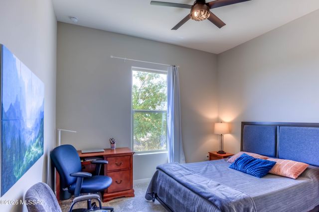 5427 W Windmill Farm, Tucson, AZ 85742