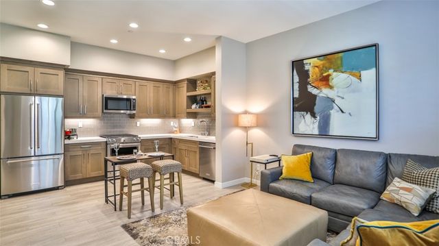 876 Doheny Way, Dana Point, CA 92629
