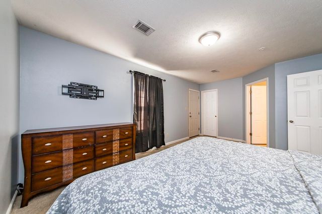 100 E Lauren Road, Searcy, AR 72143