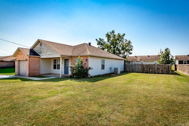 100 E Lauren Road, Searcy, AR 72143