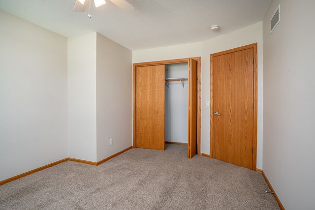 5802 Heather Avenue, Davenport, IA 52807