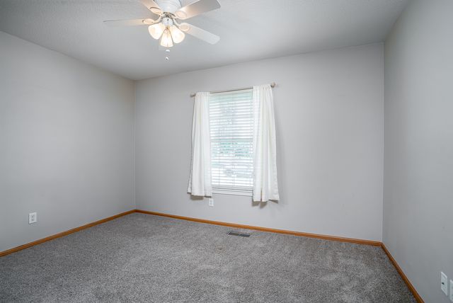 5802 Heather Avenue, Davenport, IA 52807