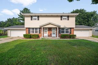 752 Imperial COURT, West Bend, WI 53095